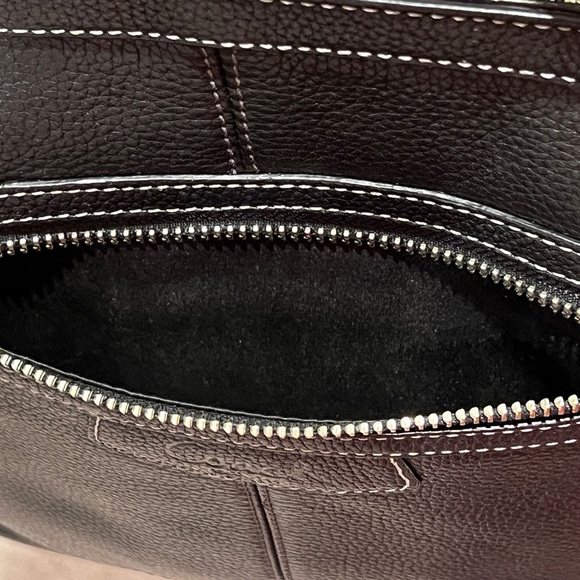 Coach Soft Black Leather Shoulder Bag - Picture 10 of 16